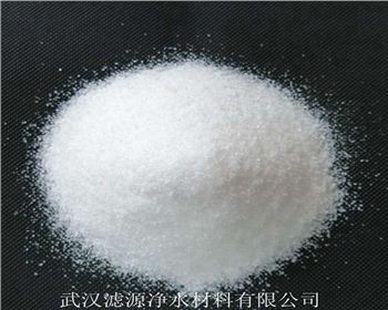 關(guān)于白色聚合氯化鋁的介紹